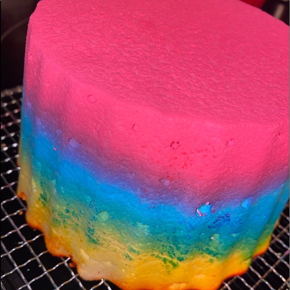 LARGE 2 Pc Cupcake Reformed Gym Chalk - Picture 2 of 3